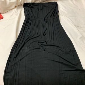 Sleeveless maxi dress